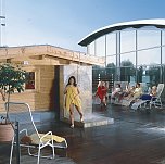 Sommer, Sauna, Grillen (Foto: Badehaus Nordhausen GmbH) Sommer, Sauna, Grillen (Foto: Badehaus Nordhausen GmbH)