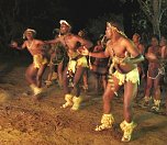 Auf dem Abendempfang am Lagerfeuer. (Foto: E.H.B. Hess-L&uuml;ttich)