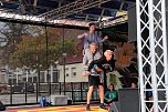 Musik und Artistik auf dem Theaterplatz (Foto: Peter Blei)