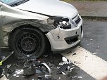 Unfall in der L&ouml;wentorstra&szlig;e (Foto: Feuerwehr Bleicherode)