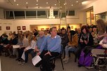 Ausstellung er&ouml;ffnet (Foto: Peter Blei)