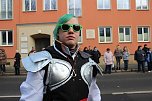 N&auml;rrinnen und Narren zogen durch Sondershausen (2) (Foto: Karl-Heinz Herrmann)