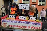 N&auml;rrinnen und Narren zogen durch Sondershausen (2) (Foto: Karl-Heinz Herrmann)