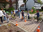 Verkehrssicherheitstag an der Kindertagesstätte Sonnenhof in Ellrich (Foto: Dieter Köhler) Verkehrssicherheitstag an der Kindertagesstätte Sonnenhof in Ellrich (Foto: Dieter Köhler)