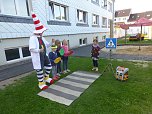Verkehrssicherheitstag an der Kindertagesstätte Sonnenhof in Ellrich (Foto: Dieter Köhler) Verkehrssicherheitstag an der Kindertagesstätte Sonnenhof in Ellrich (Foto: Dieter Köhler)
