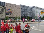Unterst&uuml;tzung f&uuml;r Gewerkschaftsforderungen in Leipzig (Foto: H. Buntfu&szlig;)