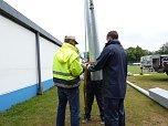 Der erste Mast ist geschafft (Foto: nnz)