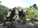 Unterwegs im Harz: Teufelsmauer und Teufelszeug (Foto: Peter Blei)