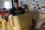 Spenden sortieren im LIFT (Foto: Angelo Glashagel) Spenden sortieren im LIFT (Foto: Angelo Glashagel)