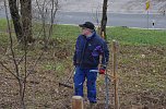 25 B&auml;ume gepflanzt (Foto: Helmut Michel)