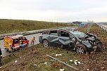 Auto kommt von der Fahrbahn ab (Foto: Feuerwehr Heiligenstadt)