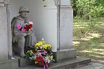 Kranzniederlegung zum Tag der Befreiung (Foto: Angelo Glashagel)