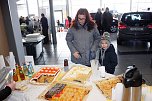 Staudenmayers Schulranzentag im Autohaus Peter (Foto: AHP/Fischer)