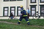 THW und Feuerwehren &uuml;bten an der Zorge (Foto: nnz)