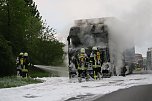 Lkw brannte v&ouml;llig aus (Foto: Feuerwehr Bleicherode)