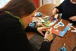 Backen, Basteln, B&auml;ume schm&uuml;cken - an der Jugendkunstschule und im Weltladen konnte man das heute selbst machen (Foto: Angelo Glashagel)