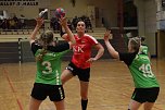 NSV Damen gewinnen knapp gegen den HSV Weimar (Foto: Uwe Tittel)