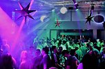 Party im Jugendclubhaus (Foto: Belvedere Media Agentur)