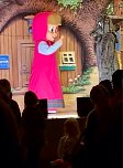 "Mascha und der Bär" in Sundhausen (Foto: Karsten Thorhauer) "Mascha und der Bär" in Sundhausen (Foto: Karsten Thorhauer)