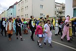 Der Rosenmontagsumzug in Sondershausen (2) (Foto: Karl-Heinz Herrmann) Der Rosenmontagsumzug in Sondershausen (2) (Foto: Karl-Heinz Herrmann)
