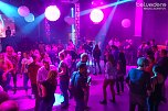 Party im Jugendclubhaus (Foto: Belvedere Media Agentur)