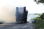 Ein Strohfeuer auf der Landstraße (Foto: S.Dietzel) Ein Strohfeuer auf der Landstraße (Foto: S.Dietzel)