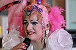 Glamour&ouml;se Travestie-Show im Cafe`Sahne in Nordhausen (Foto: Eva Maria Wiegand)