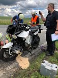 Schwerer Unfall auf der B 243 (Foto: Feuerwehr Gro&szlig;wechsungen/Silvio Dietzel)