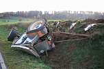 Traktorunfall bei Steigerthal gestern Nachmittag (Foto: S.Dietzel) Traktorunfall bei Steigerthal gestern Nachmittag (Foto: S.Dietzel)