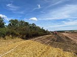Feuer in der Goldenen Aue (Foto: Die am Einsatz beteiligten Feuerwehren)