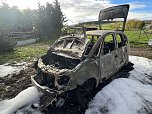 Autobrand gestern Nacht (Foto: S.Dietzel)