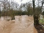 Hochwasserlage in Windehausen weiter angespannt (Foto: Pressestelle Landratsamt) Hochwasserlage in Windehausen weiter angespannt (Foto: Pressestelle Landratsamt)