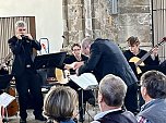 Zupforchester in der Ellricher Netzwerkkirche (Foto: Pientka)
