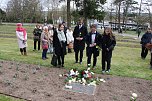 Eröffnung des neu gestalteten Nordhäuser Ehrenfriedhofs (Foto: agl) Eröffnung des neu gestalteten Nordhäuser Ehrenfriedhofs (Foto: agl)