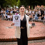 Am Herder-Gymnasium wurde der "Johann" verliehen (Foto: Philipp Kugelmeier ) Am Herder-Gymnasium wurde der "Johann" verliehen (Foto: Philipp Kugelmeier )