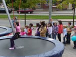 Kindertags-Feier auf dem Parkplatz (Foto: nnz) Kindertags-Feier auf dem Parkplatz (Foto: nnz)