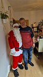 Der Nikolaus kam... (Foto: M. Messing) Der Nikolaus kam... (Foto: M. Messing)
