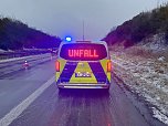 Bei Winterwetter zu schnell unterwegs: Unfall auf der A38 (Foto: S. Dietzel)