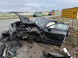 Schwerer Unfall mit drei Verletzten (Foto: S. Dietzel) Schwerer Unfall mit drei Verletzten (Foto: S. Dietzel)