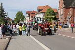 Festumzug zu 1030. Jahren Ro&szlig;la (Foto: Ulrich Reinboth)