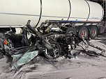 Ein spektakul&auml;rer Unfall ereignete sich Donnerstagabend bei Nordhausen. (Foto: Silvio Dietzel)