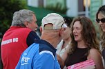 Fans und Cheftrainer des Th&uuml;ringer HC Herbert M&uuml;ller verabschieden neun Spitzenhandballerinnen in Bad Langensalza (Foto: Eva Maria Wiegand)