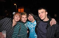Bild: Maisprung im Gehege
