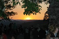 Bild: Maisprung auf der Burg