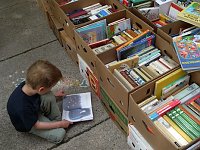 Bild: B&uuml;cher, B&uuml;cher und nochmals B&uuml;cher