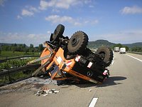 Bild: Unfall mit Unimog