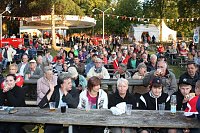 Freundschaftlicher Vergleich Bild: Freundschaftlicher Vergleich
