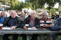 Freundschaftlicher Vergleich Bild: Freundschaftlicher Vergleich