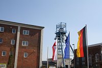 Der Toten Kameraden gedacht Bild: Der Toten Kameraden gedacht