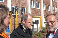 Der Toten Kameraden gedacht Bild: Der Toten Kameraden gedacht